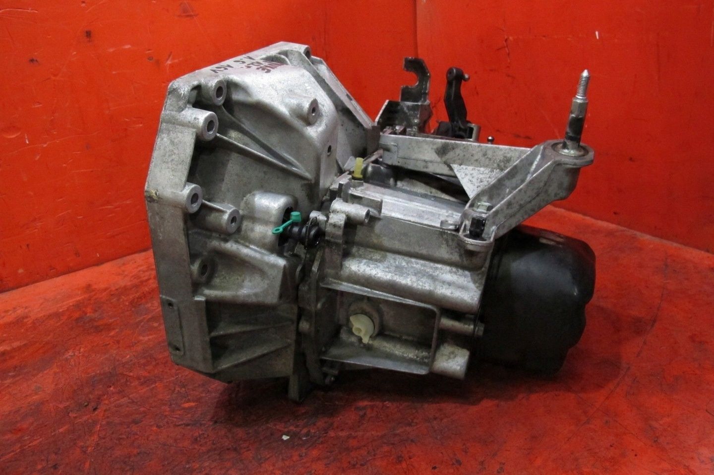 NISSAN JUKE 1 I F15 1.6 16V HR16DE SKRZYNIA BIEGÓW MANUALNA JR5339
