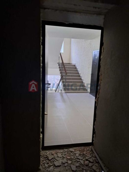 продам квартиру Польова