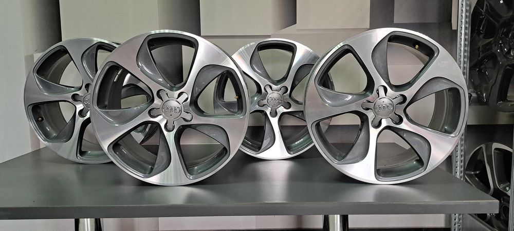 4x Felgi aluminiowe 18" 8V0 Audi A3, A4 7,5 Jx18 ET 51 orginalne