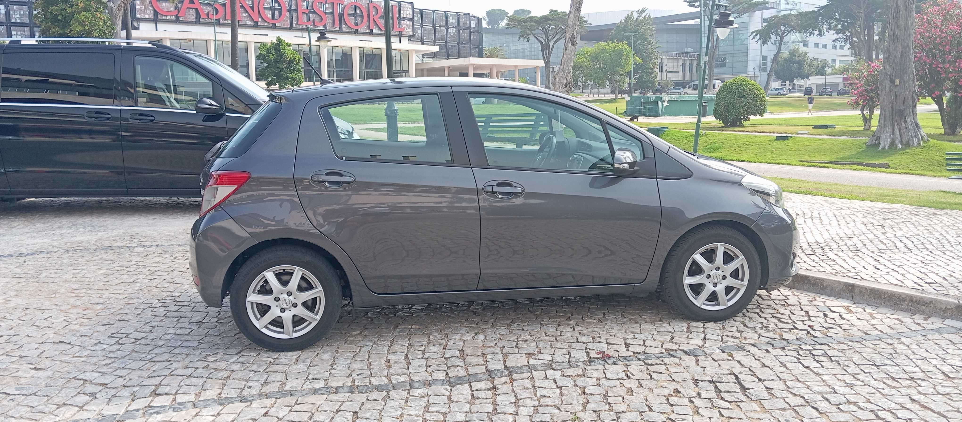 Toyota Yaris 1.4 D4D 90 CV 89000km Como Novo