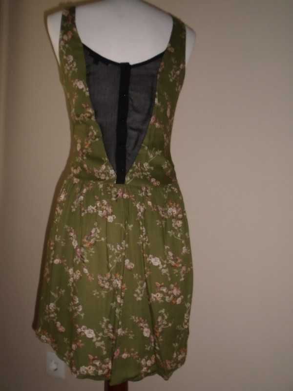 Vestido padrão passarinhos