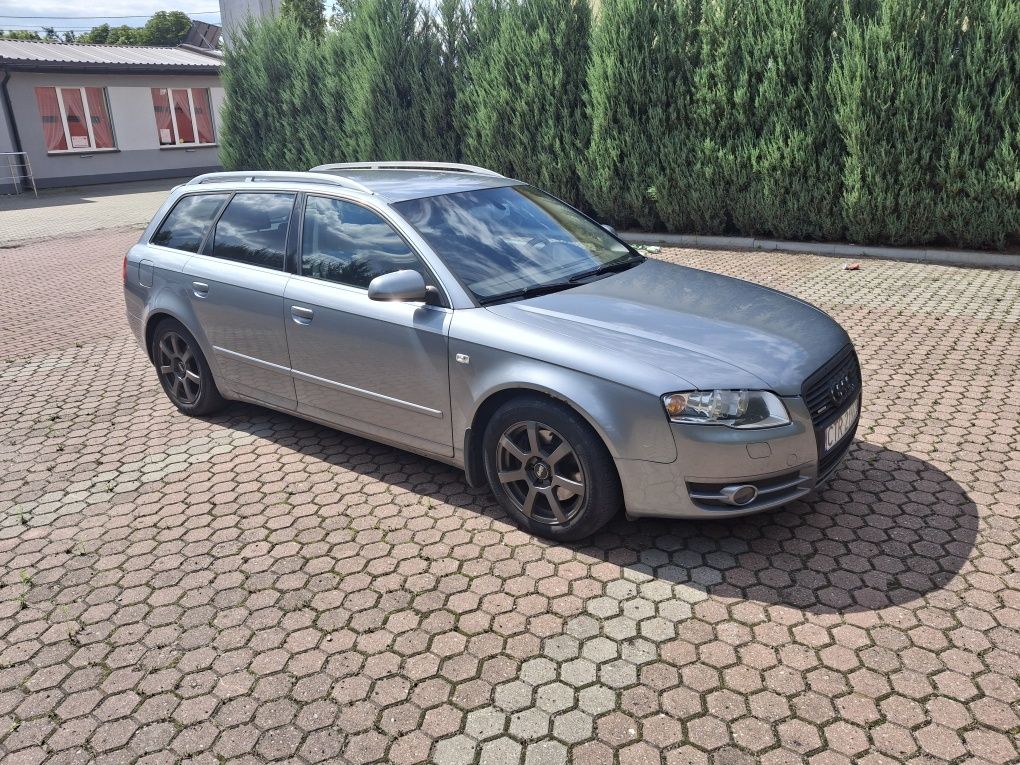 Audi A4 QUATTRO  1.8 TURBO 163 KM