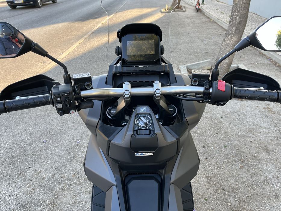 Honda ADV 350 – Estado irrepreensível - Utilização Particular