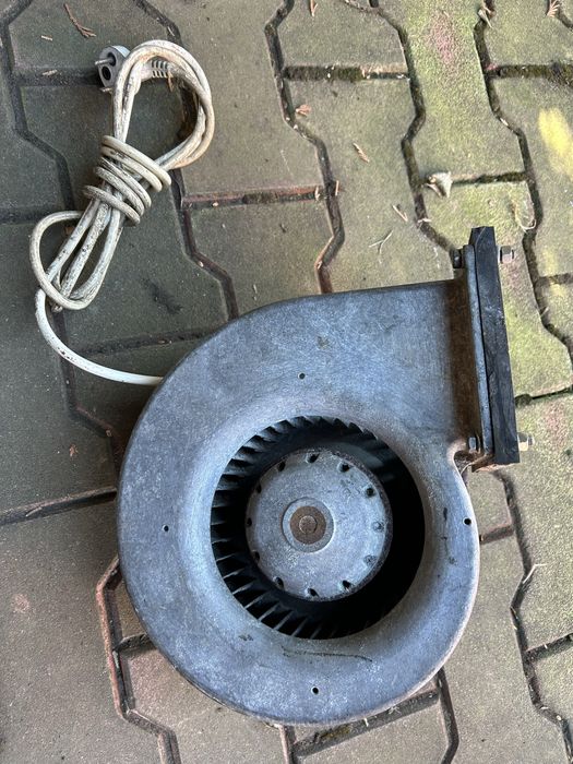 Dmuchawa do pieca wentylator