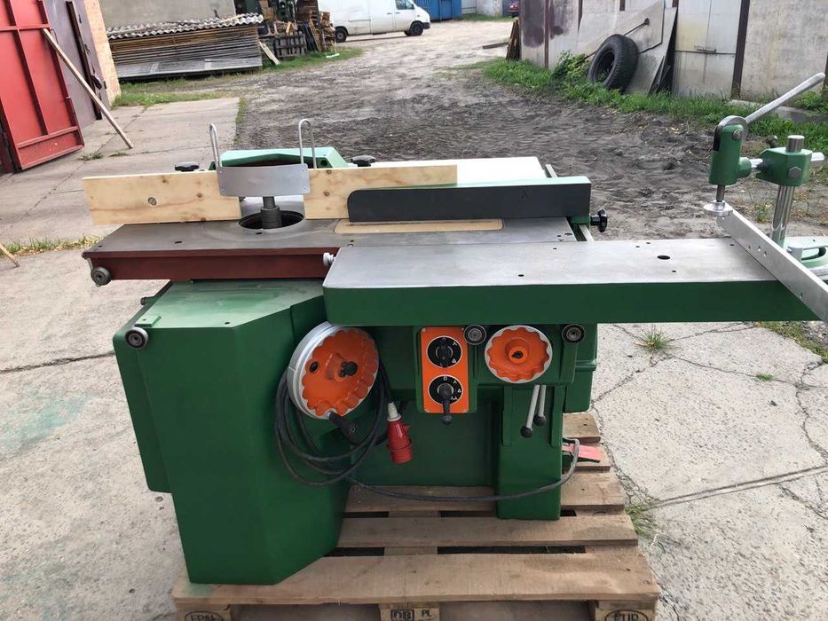 Станок деревообробний комбінований..Станок фрезерний з кареткою