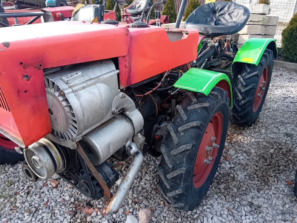 Traktorek Ogrodniczy TZ4K14 z osprzętem 4x4 Kosiarka agrozet Czeski