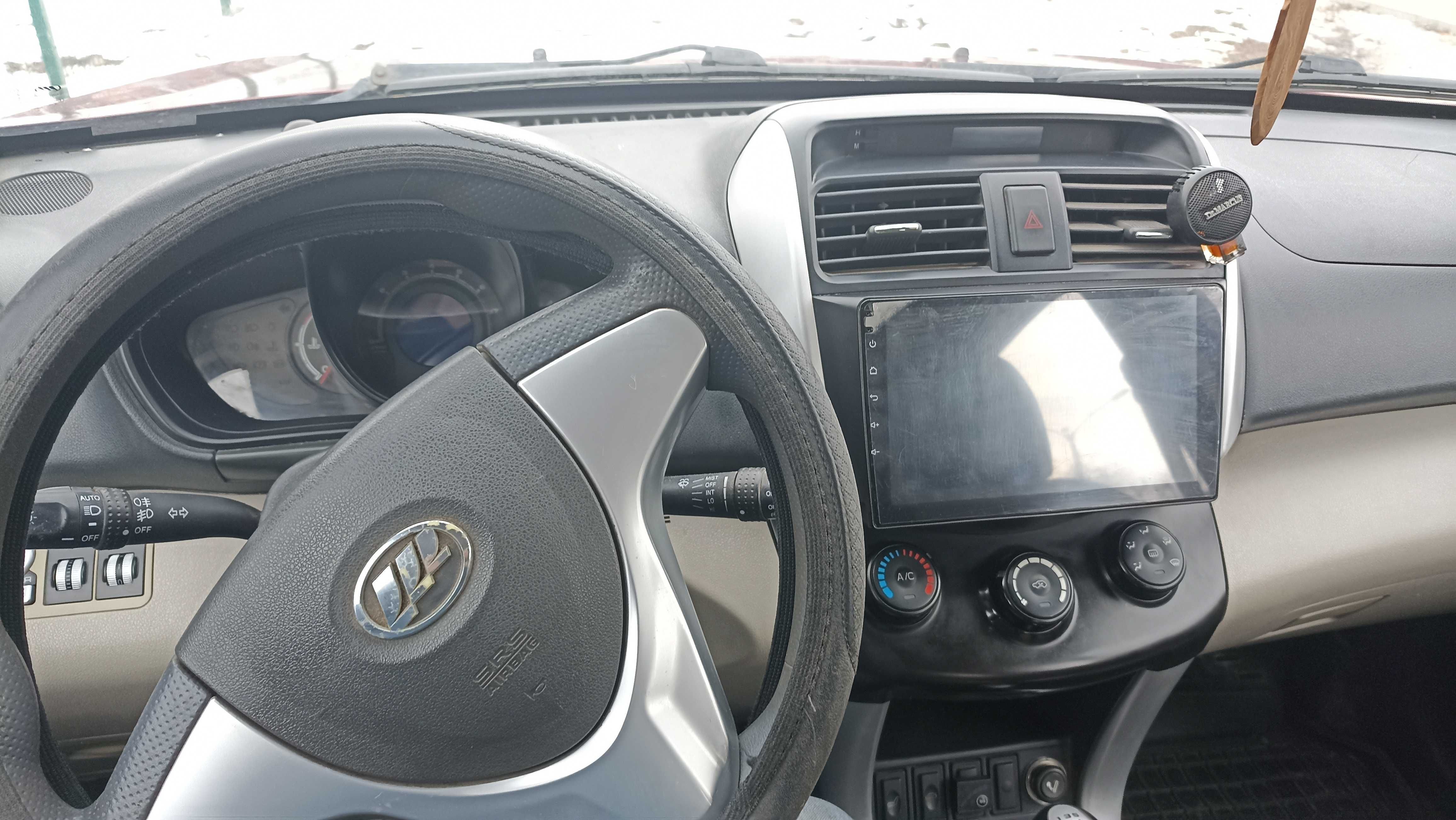 Продам кроссовер LIFAN Х60 2013 г.в.