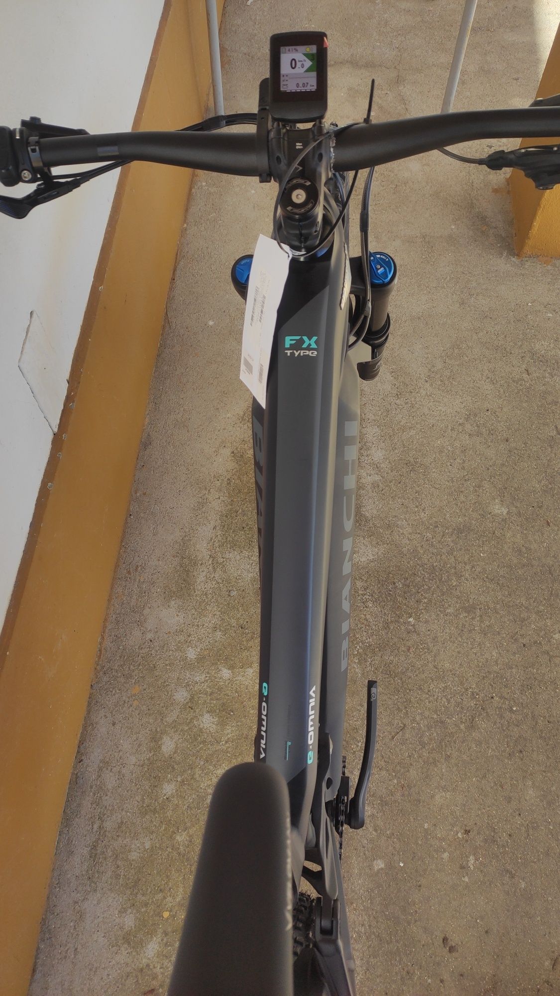 Novas E-Bikes Bianchi E-Omnia FX Type