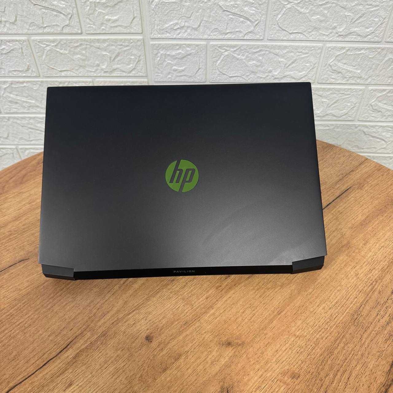 HP Pavilion Gaming 15-ec0013dx	Ryzen 5 3550H 8Gb SSD 256Gb GTX 1050