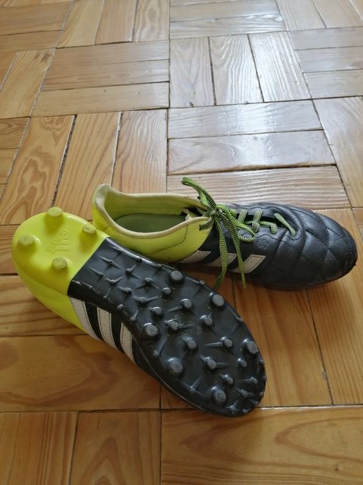 Chuteiras Adidas, n° 38