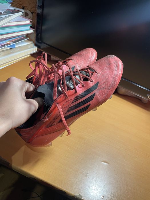 Бутси Adidas f50 42р