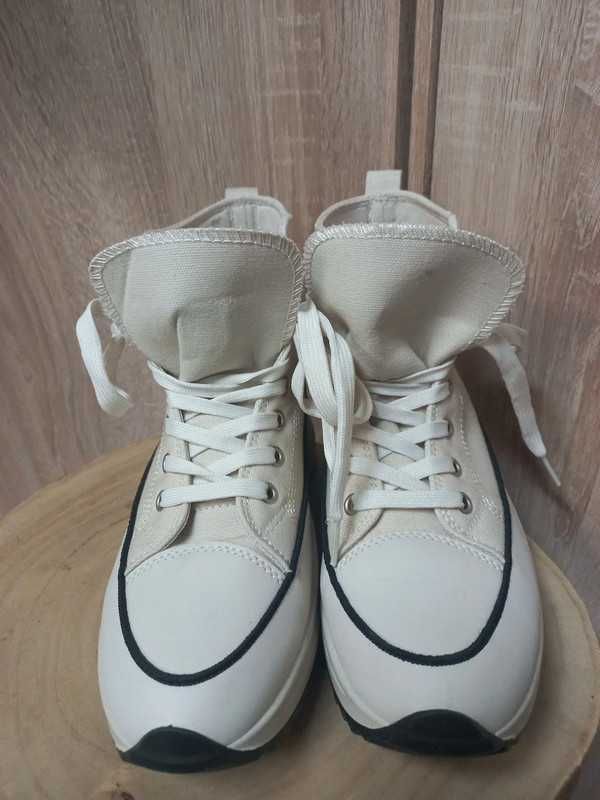 Buty trampki wysokie jasne jak nowe r.39