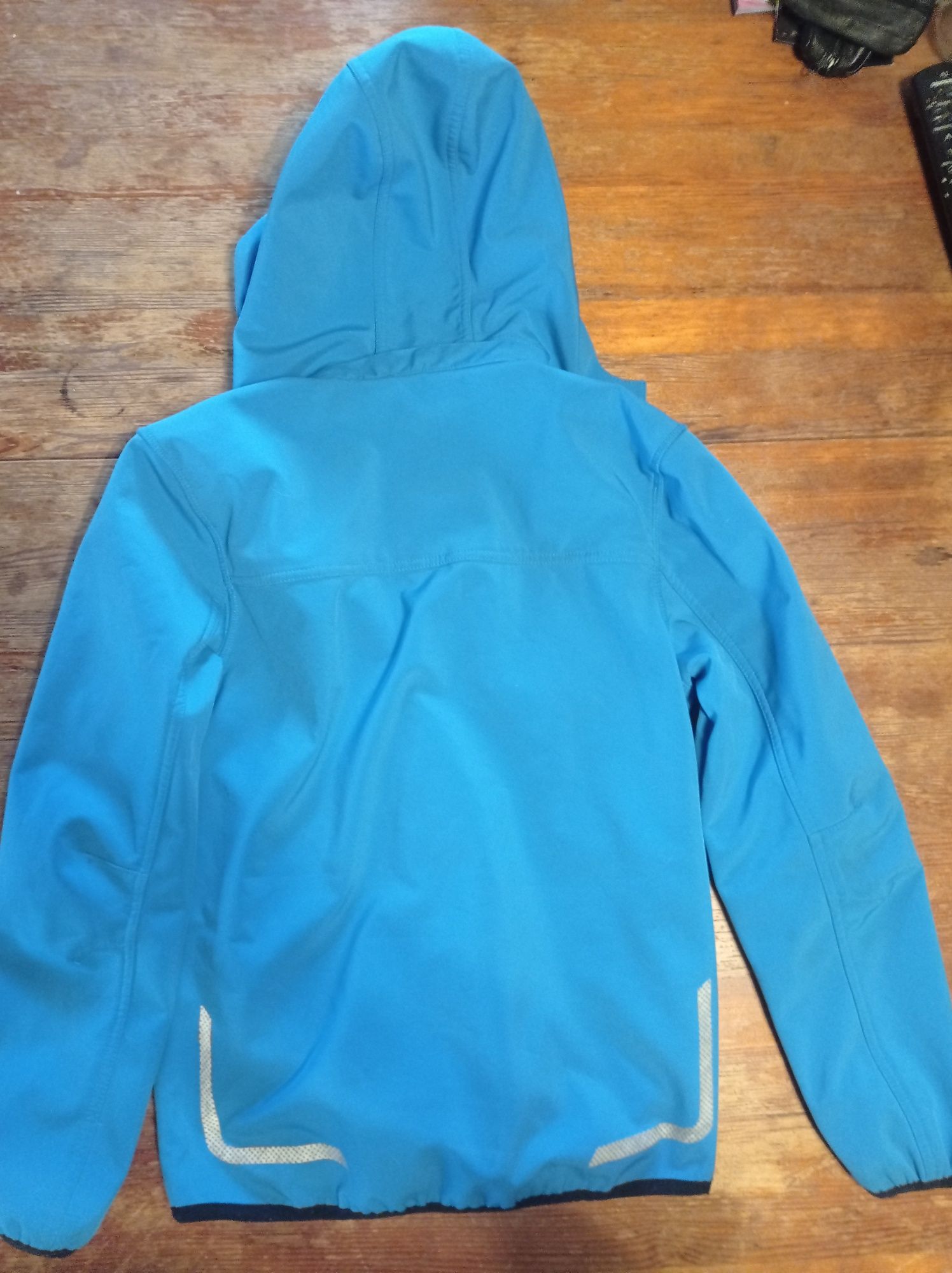 Kurtka Softshell 158 z kapturem