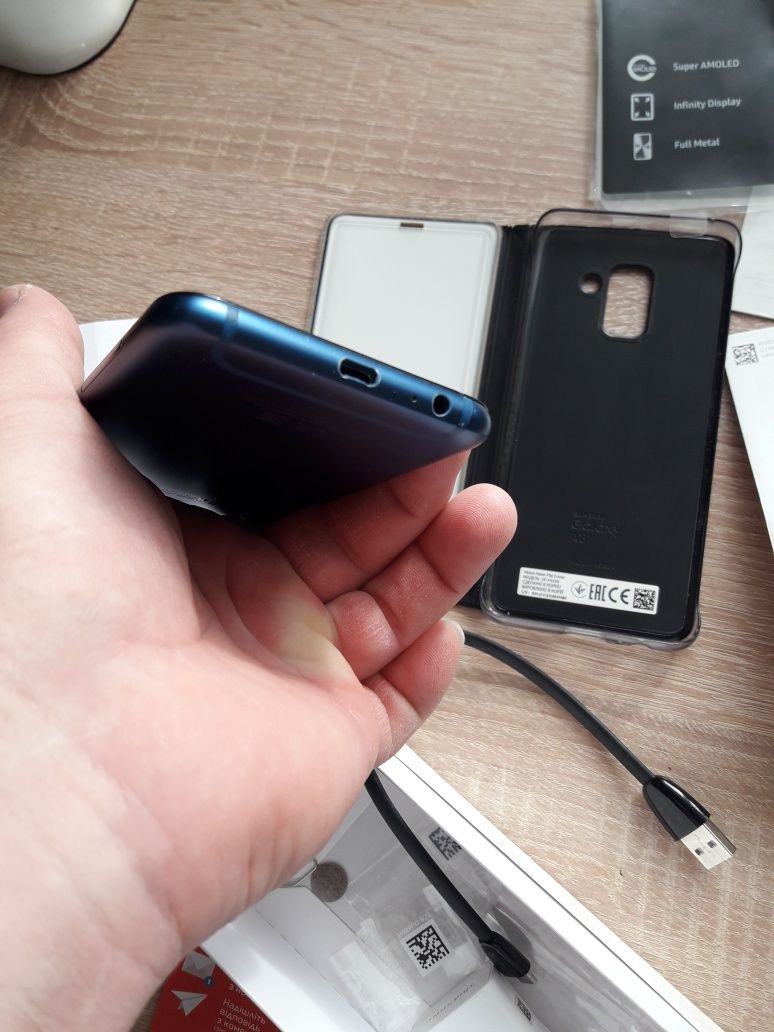 Продаю samsung A6 2018 3/32