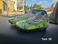6 pares de Chuteiras tam. 35