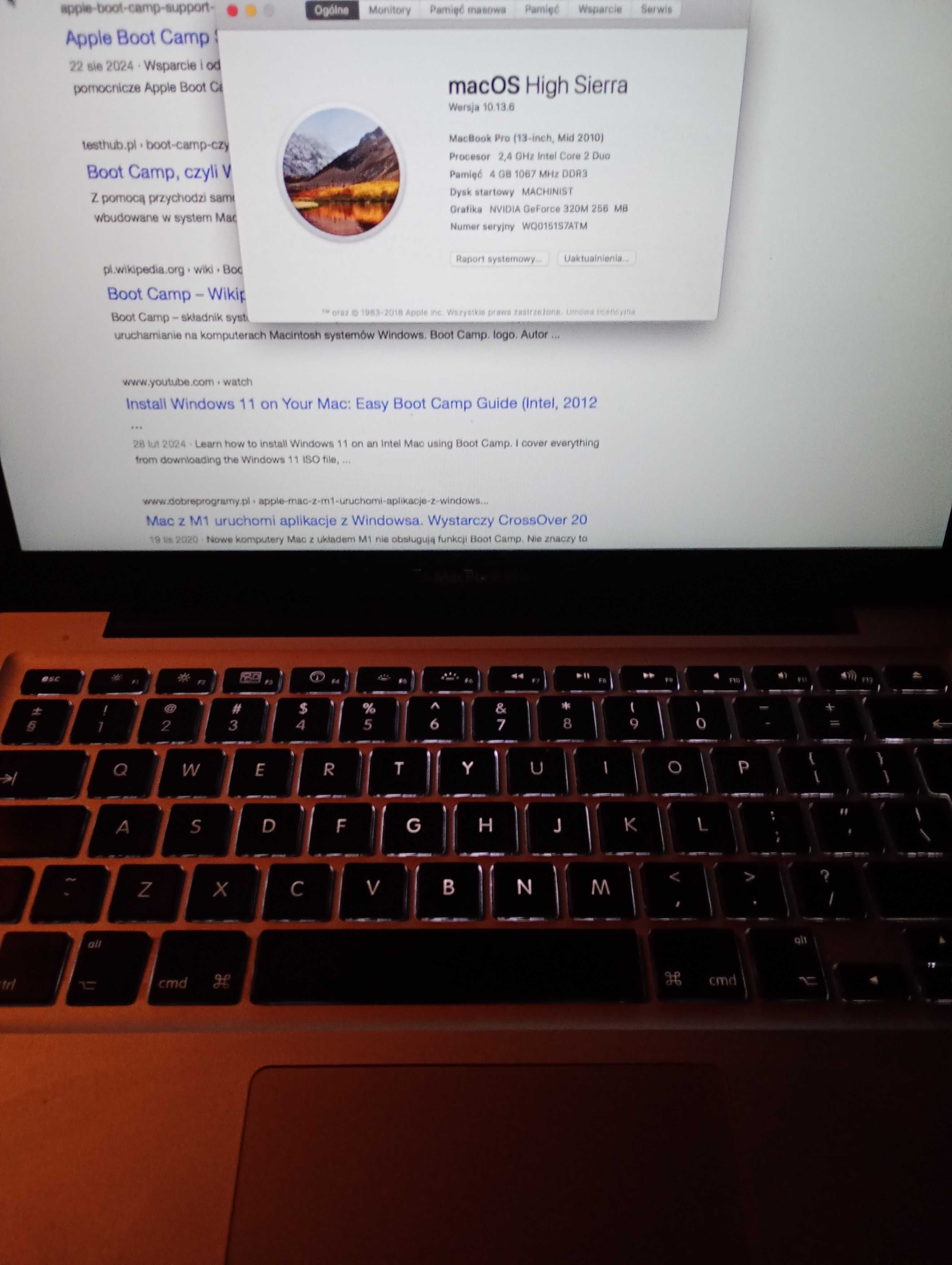 Macbook pro laptop