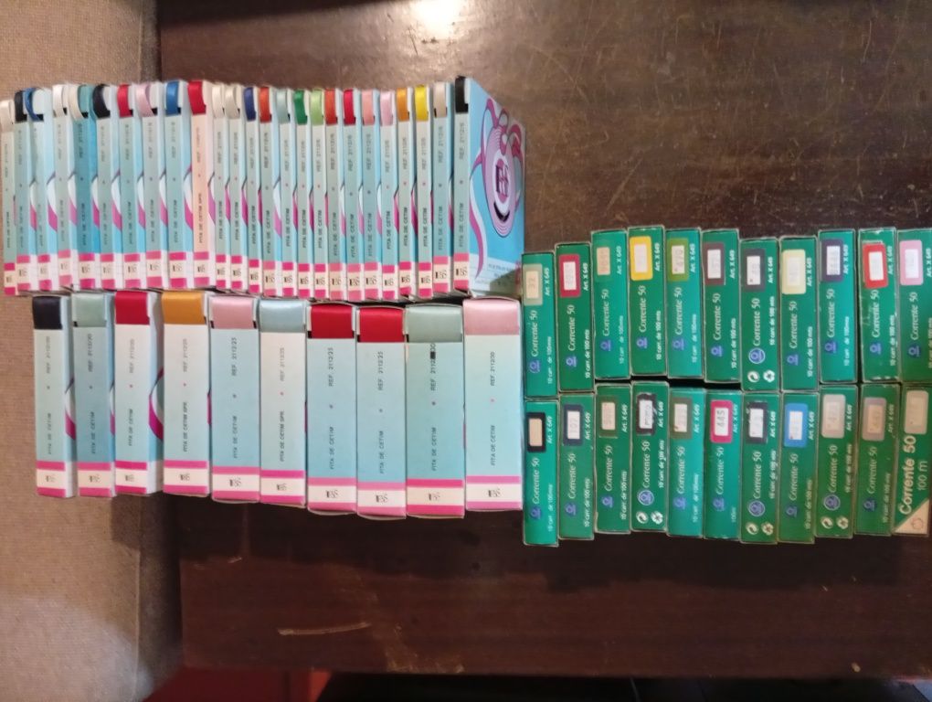 Retrosaria Lote: linhas e fitas cetim