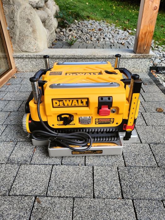 Strug grubościówka DeWalt DW735