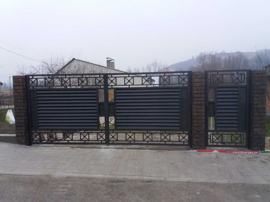 Ворота з профнастилу, Металеві брами, хвиртки, Коварі паркани, забори