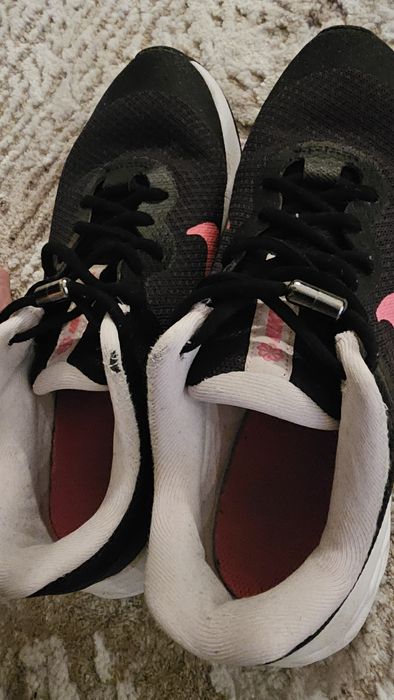 Adidasy nike r. 38,5. 23,5 cm.