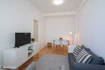 Bonito T2 total/ remodelado, mobilado, equipado, próximo Metro (est...