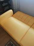 Sofá cama amarelo