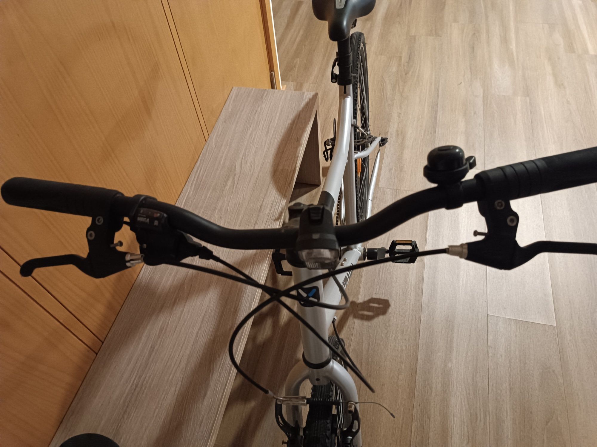 Bicicleta semi-nova