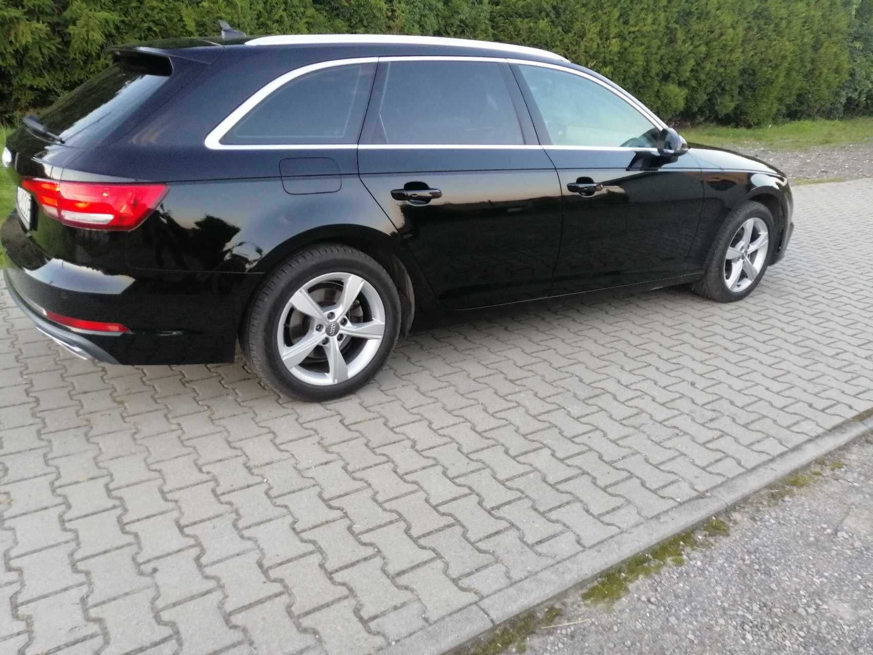 Audi A4 35 TDi Ultra S-tronic Sport Panorama