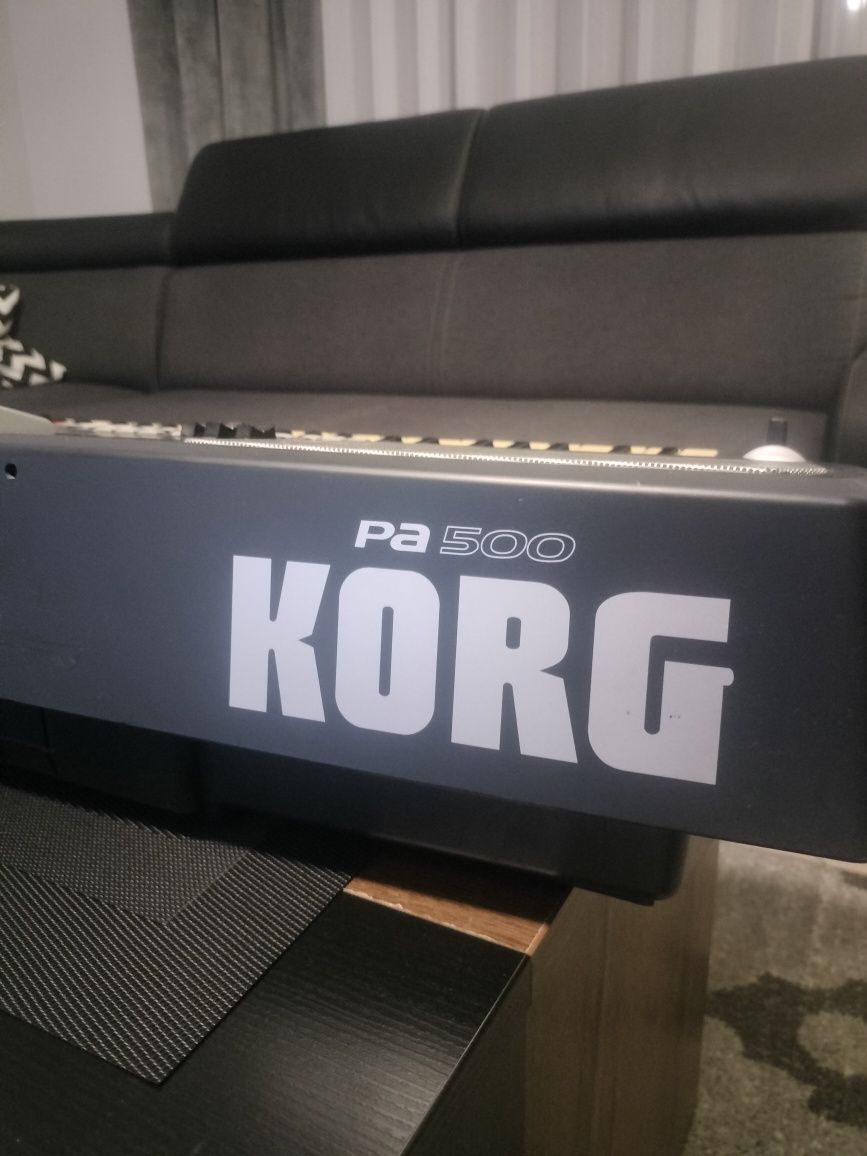 Keyboard Korg pa 500