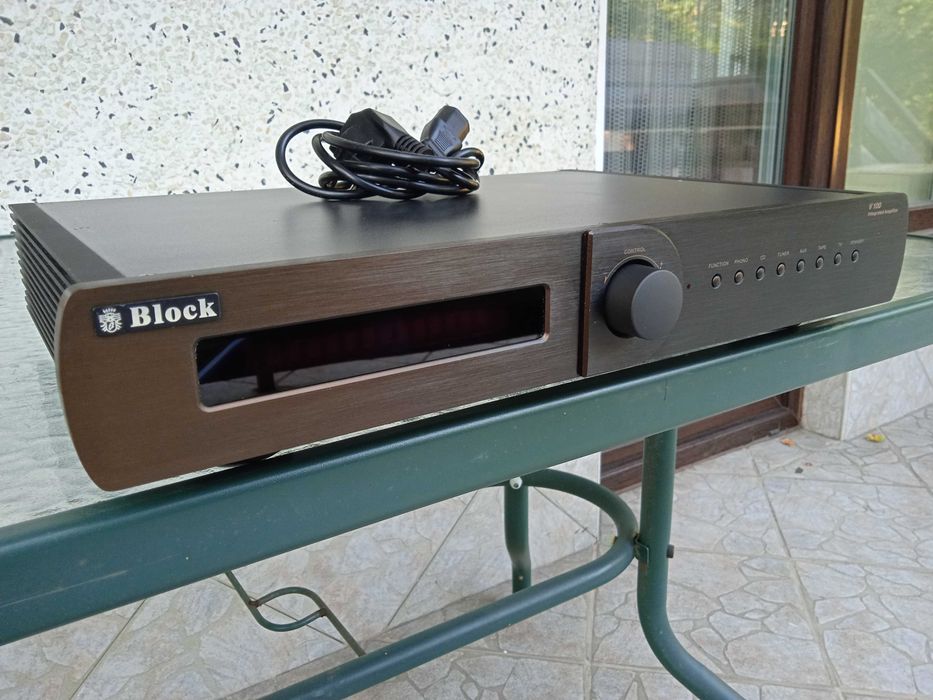 Wzmacniacz Block V-100
