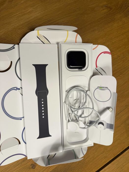 Apple Watch SE 44 mm (2. gen) – stan bardzo dobry