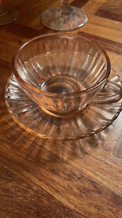 Conjunto De Algumas Peças De Louça