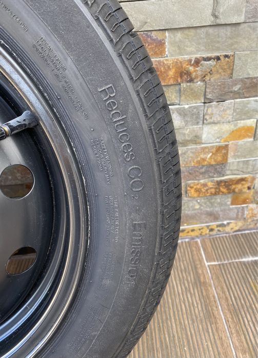 Pneu 185/60 R 15 EcoContac CP