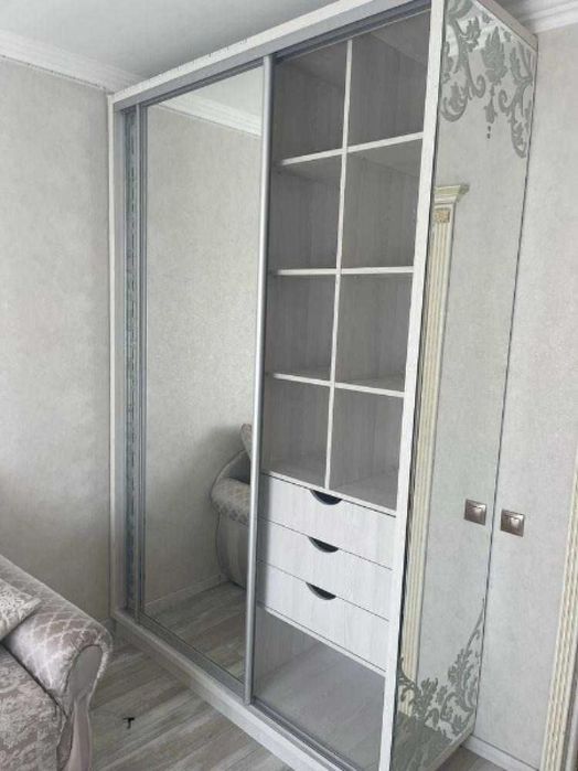 Простора та світла 3-кімнатна квартира 75 м² Урлівська 23-В