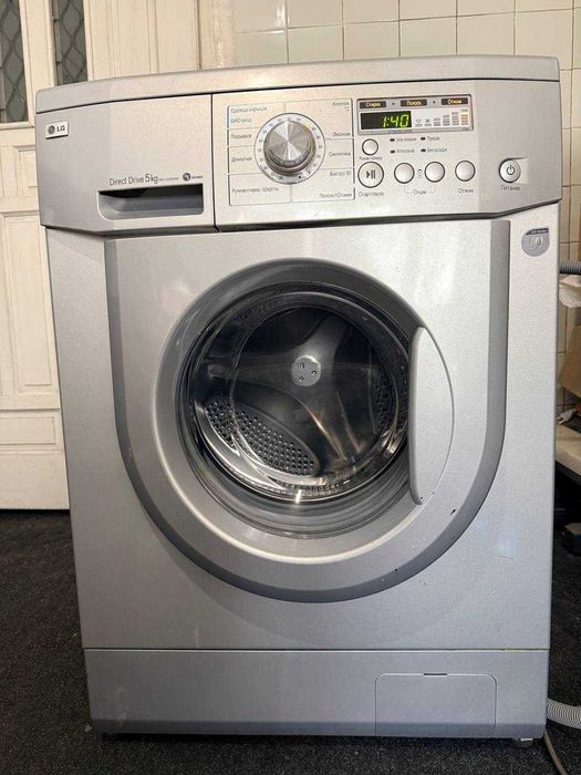 Пральна машинка LG