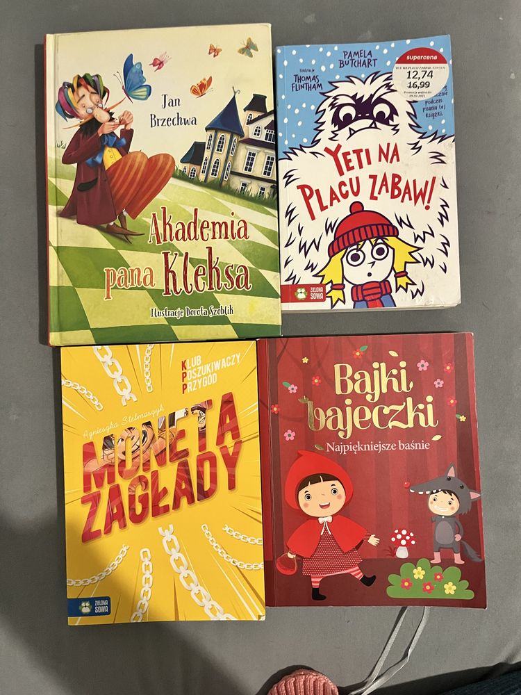 Komplet ksiazeczek dla dzieci