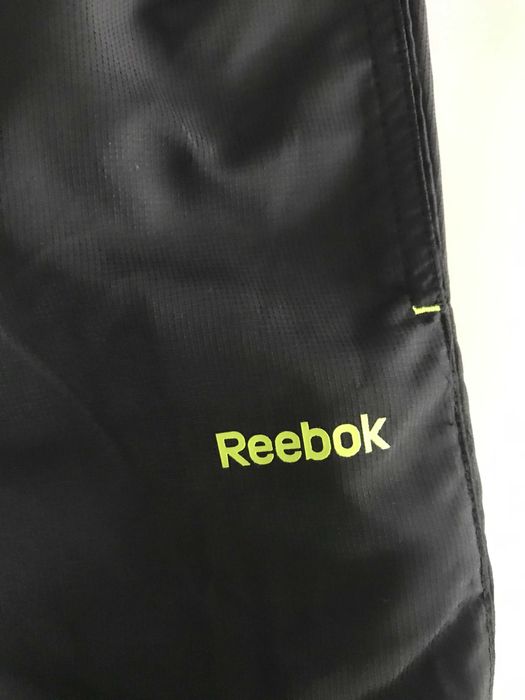 Calças desportivas homem reebok M