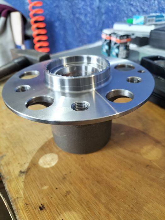 Ступица Мерседес w203