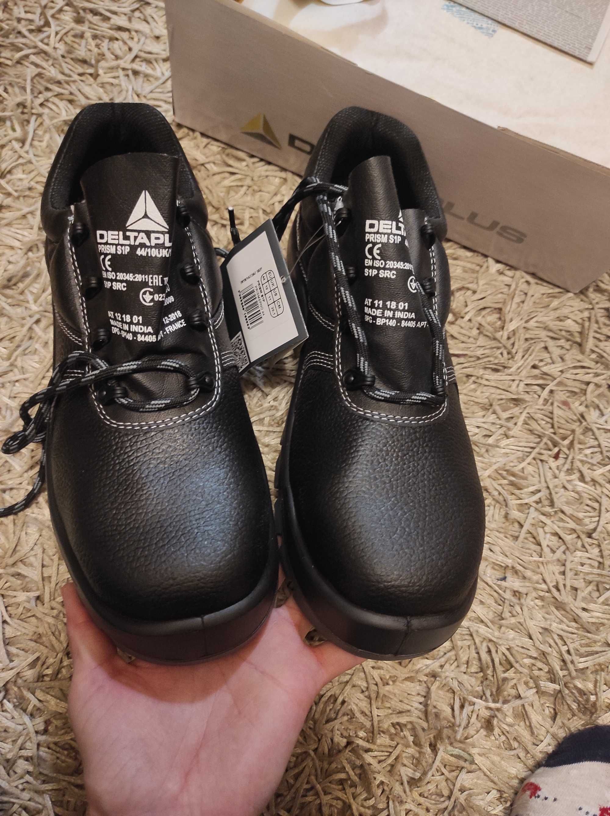 Спецобувь робочі черевики delta plus safety footweer S1P SRC 44 розмір