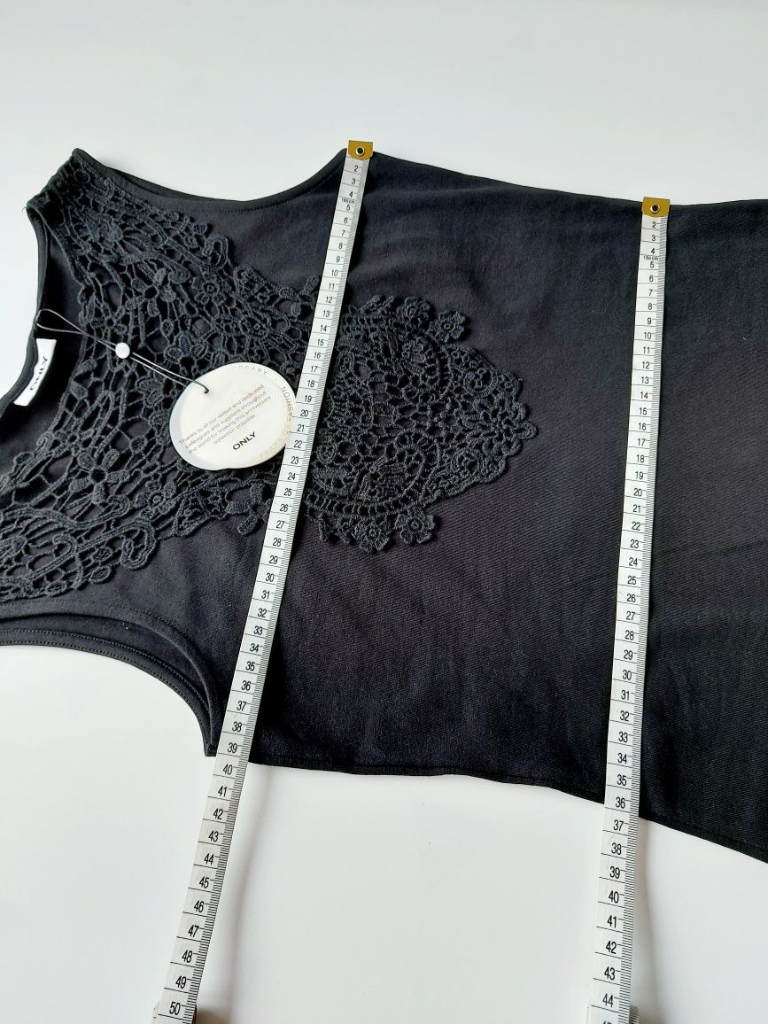 Czarna dopasowana sukienka tunika Only Limited S