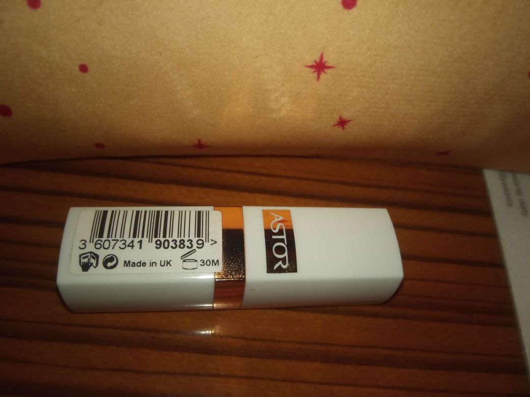 Pomadka Astor soft Sensation 310