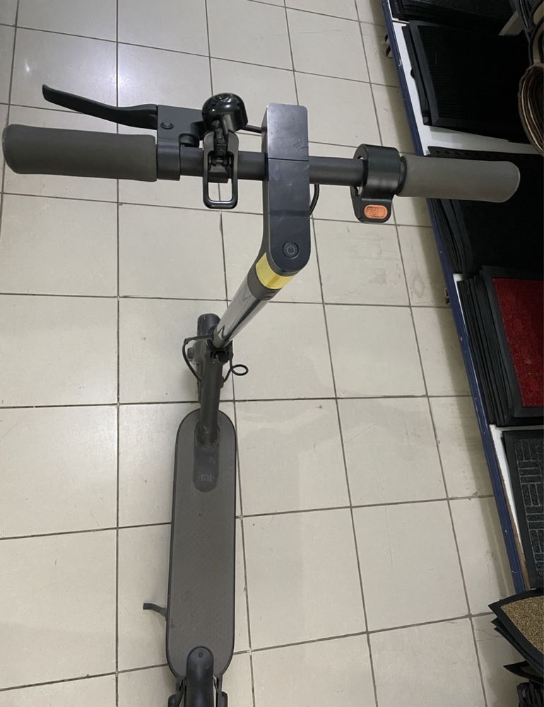 Trotinete  Xiomi Mi3