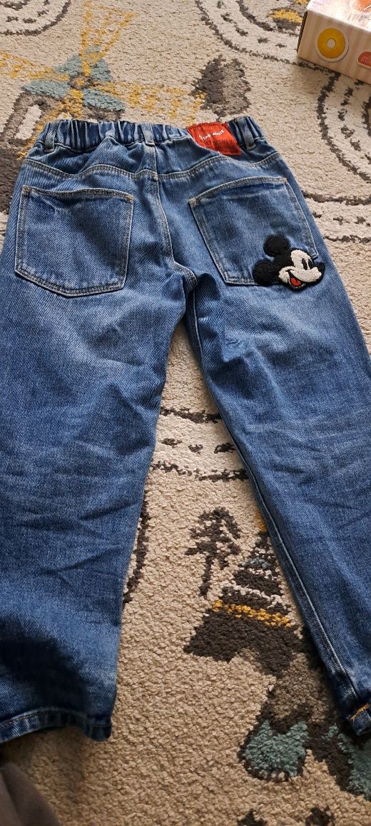 Jeansy Zara Mickey 116