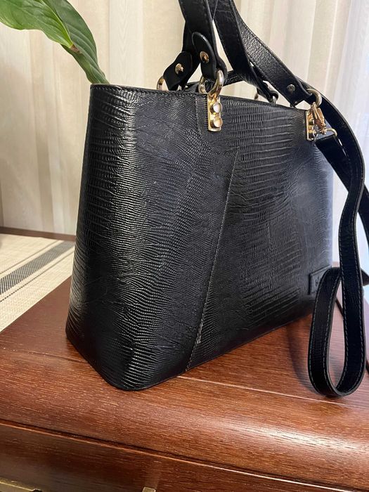 Продаю жіночу сумку Karya
