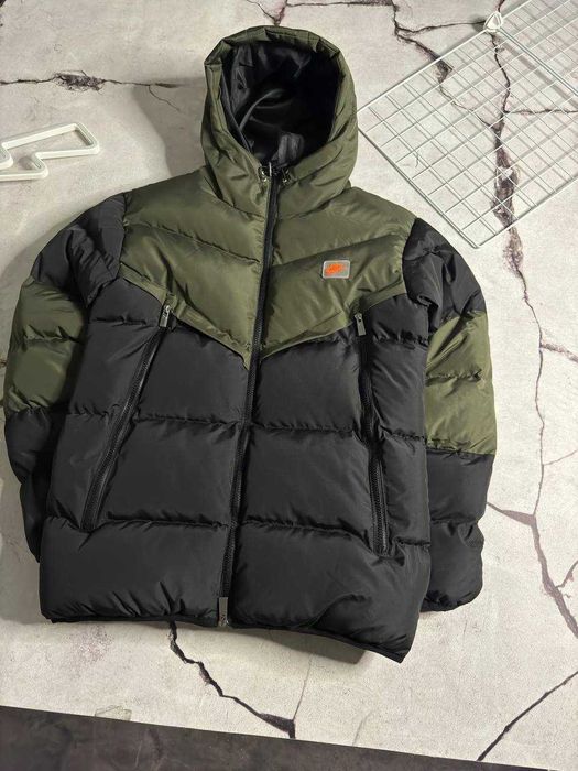 Куртка зимова Nike Storm Fit