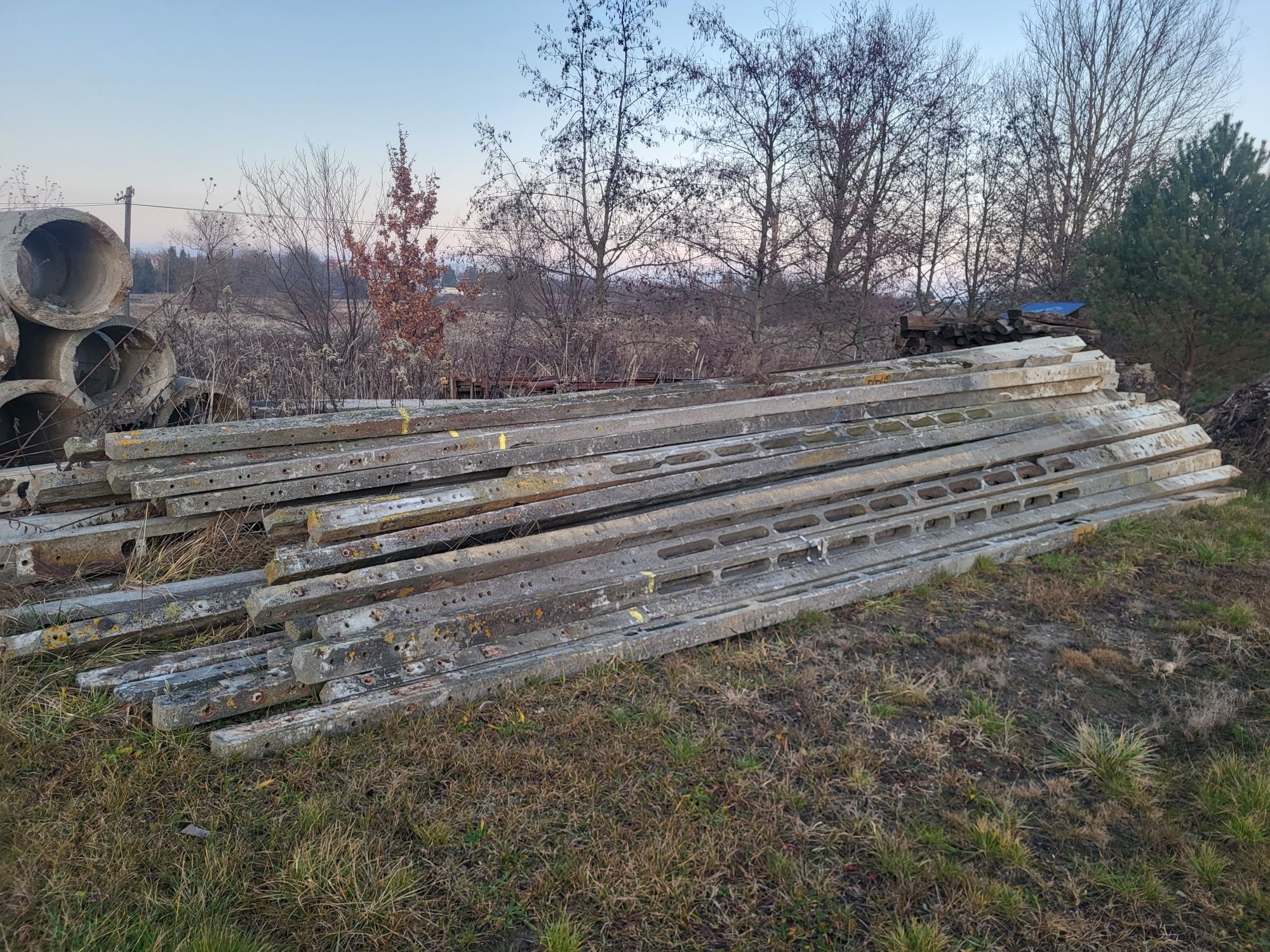 Sprzedam słupy elektryczne. Słupy betonowe