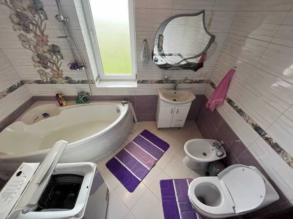 Житловий будинок поблизу м. Стрий та м. Моршин