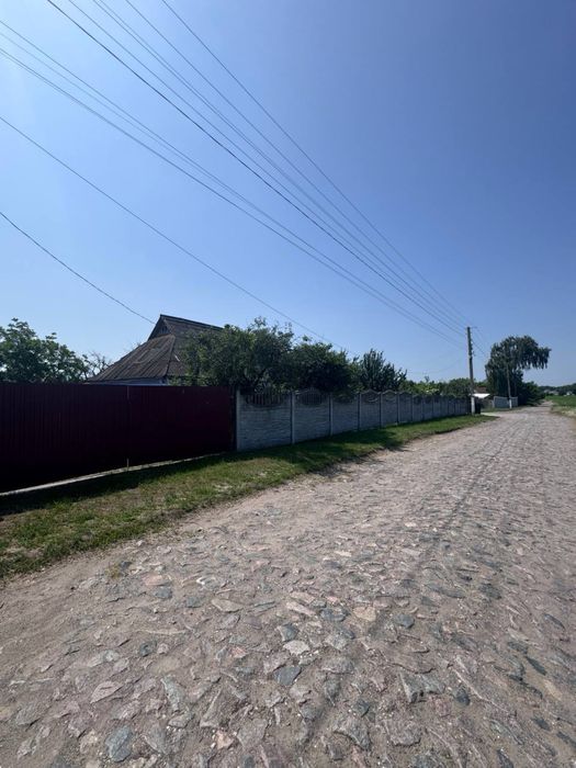 Продам будинок , дача . Село Лосятин Київська область