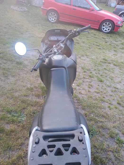 Sprzedam lub Zamienię za 125 . Honda dominator 650