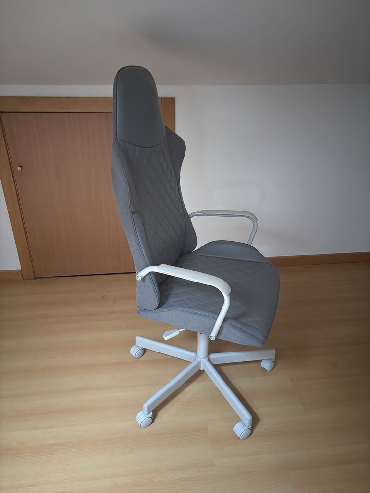 Cadeiras Gaming UTESPELARE (IKEA)